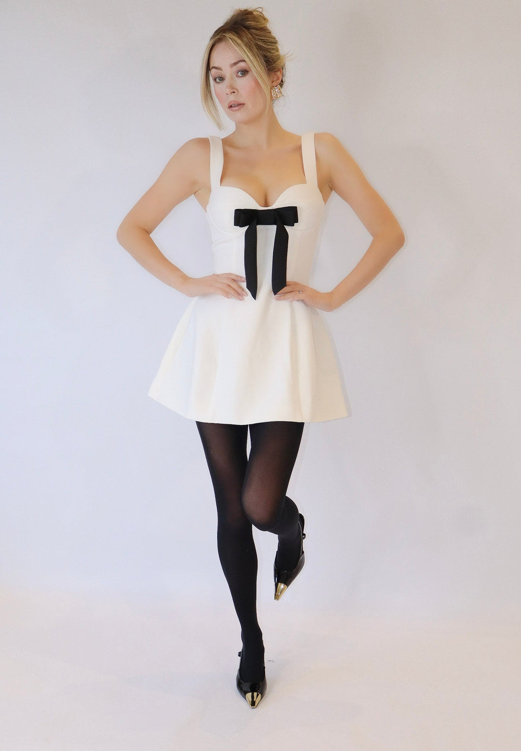 Darling 2.0 in Off-White (Non Velvet Bow)