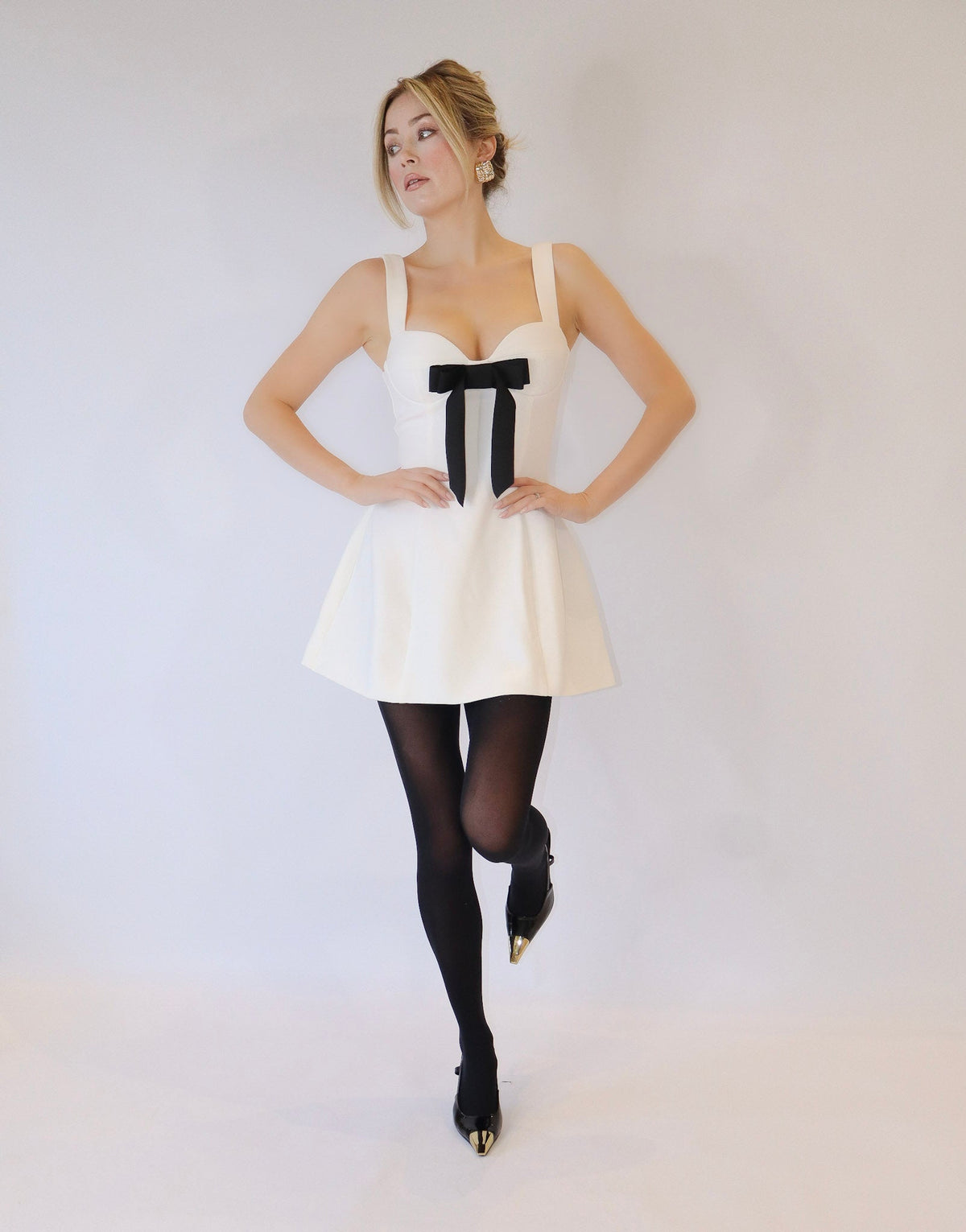 Darling 2.0 in Off-White (Non Velvet Bow)